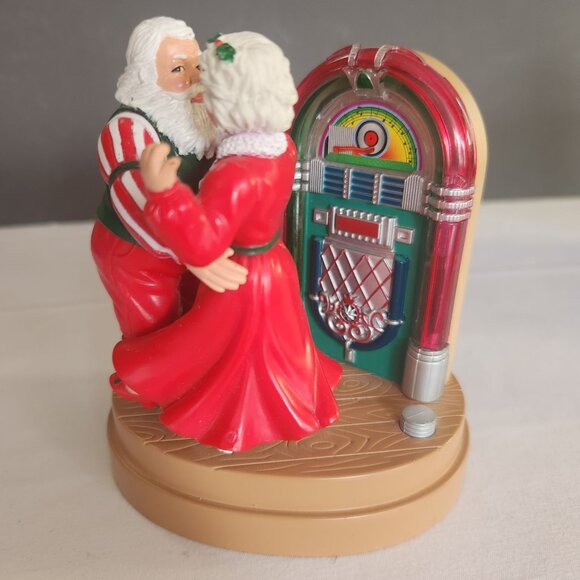 Santa Best Christmas Eve Musical Ornament Centerpiece - Plays Jingle Bell Rock - Picture 4 of 12